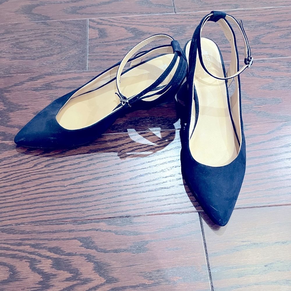 Delicate and stylish ankle strap wedges